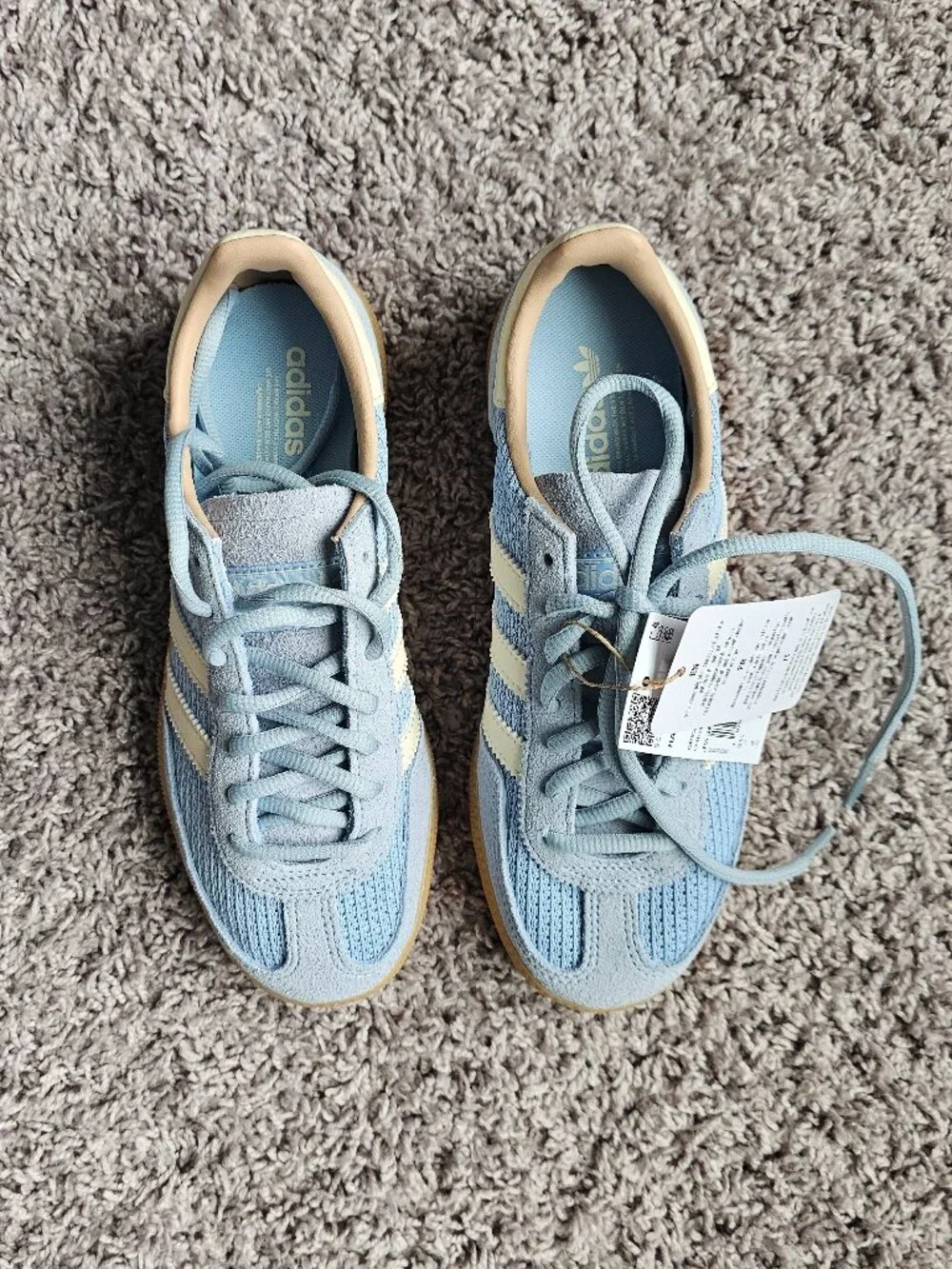 Adidas Handball Spezial shoes women's 5 in light blue